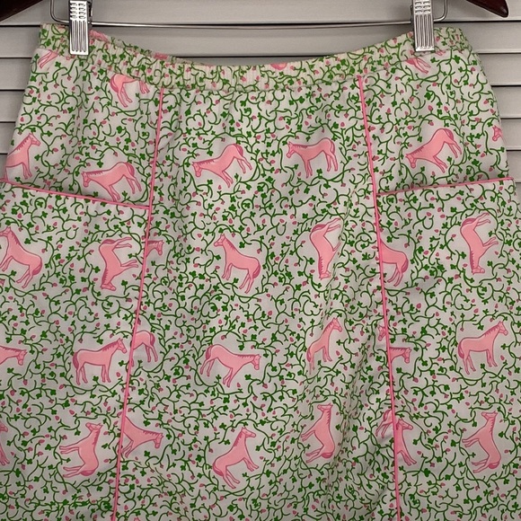 VTG. The Vested Gentress Hand-screen Print. Pink Horses with green vines. Small - Picture 2 of 15